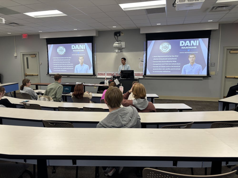 Special guest Representative Dani Isaacsohn spoke at the Miami College Democrats meeting on Oct. 16.