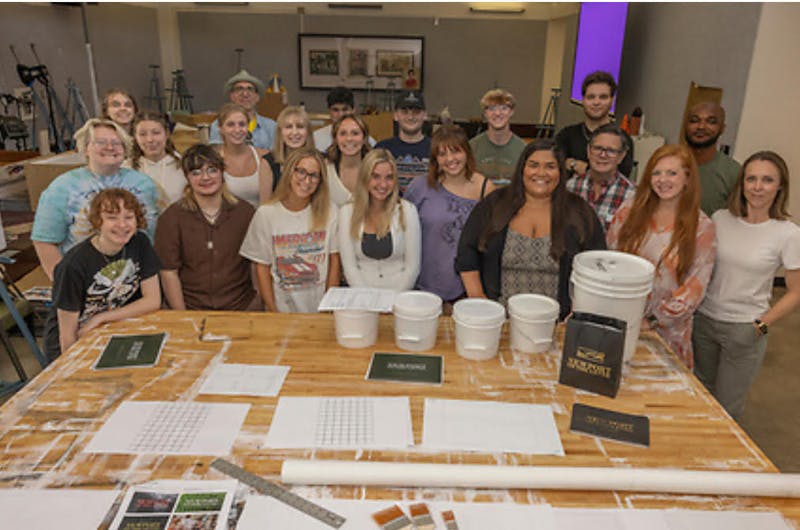 New mural painting class looks to leave its mark on Newport The Miami