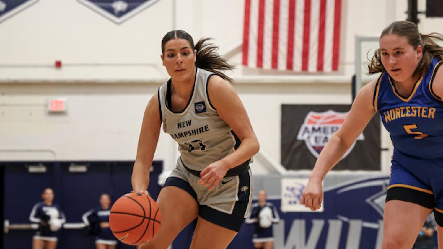 Womens-Basketball-vs.-Worcester-11_4-picture