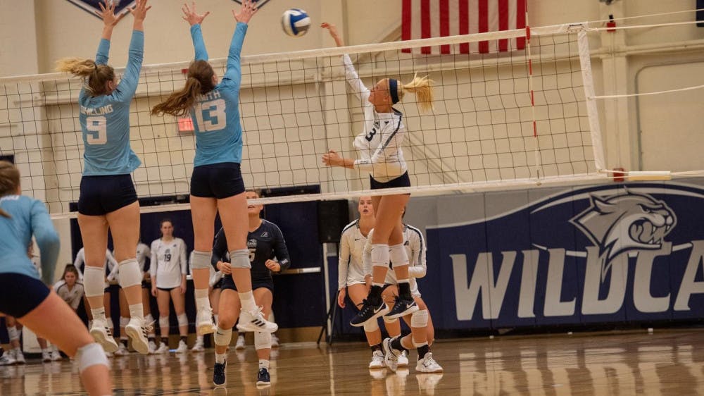 VB-10-15-Photo-UNH-Athletics