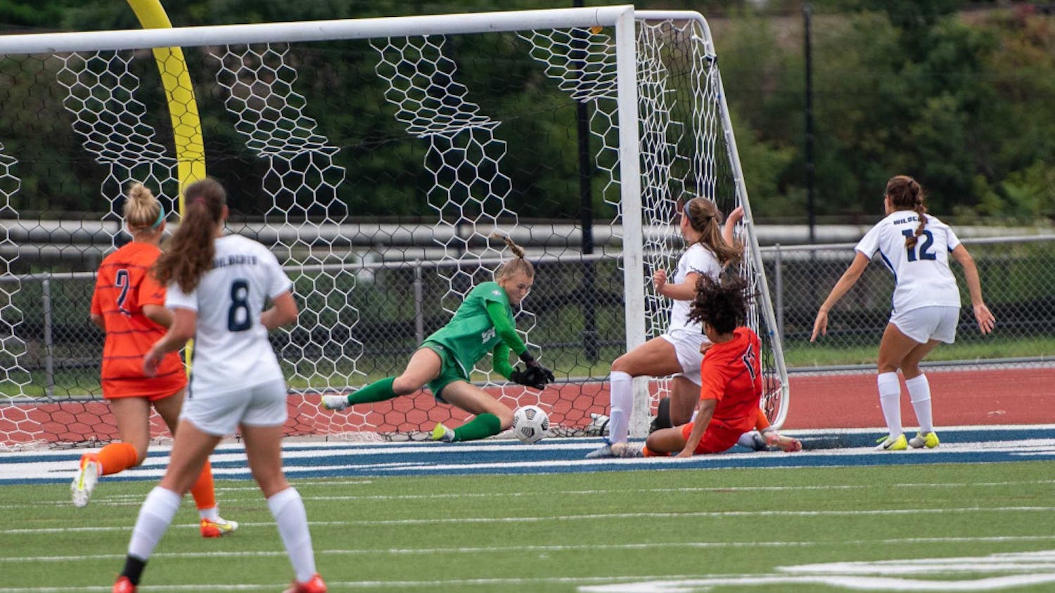 WSOC-v.-Syracuse-Photo_-Andrew-Yourell
