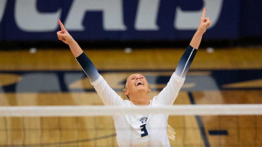 VB-v.-UMBC-NJIT-Photo-UNH-Athletics-1