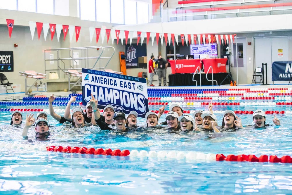 SD-AE-Champs-Photo-UNH-Athletics-scaled