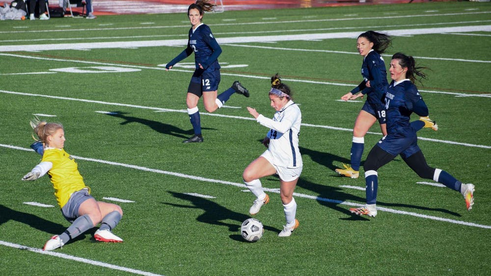 WSOC-v.-Maine-Photo_-Larissa-Biette