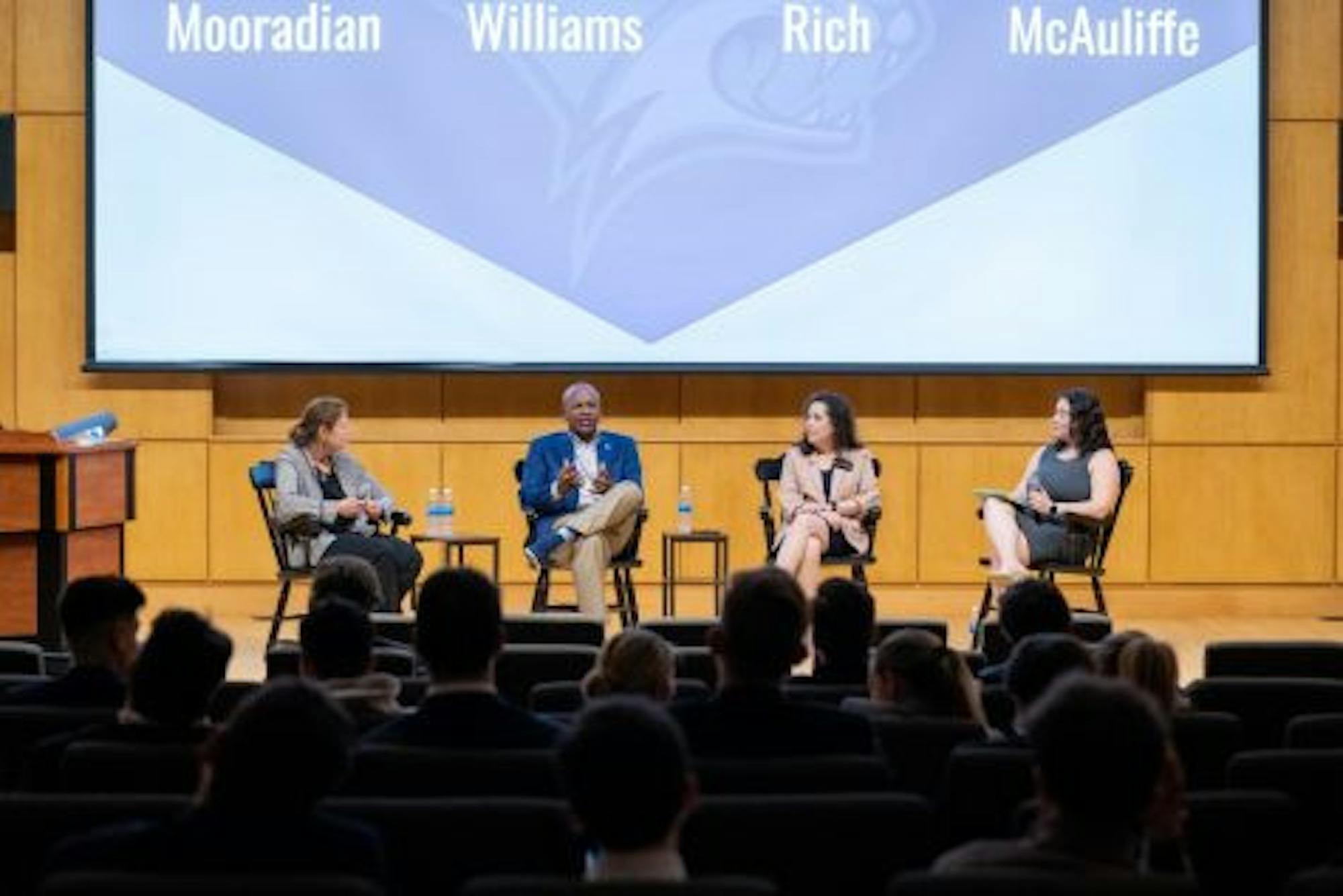 thumbnail_panel-475x317