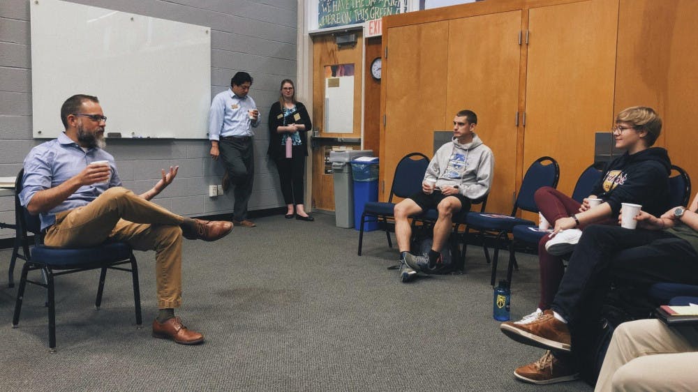 cropped-diplomat-9-26