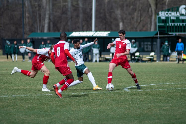 Msu Men S Soccer Looks To Avenge Losses To Michigan As They Matchup To Begin Big Ten Tournament The State News