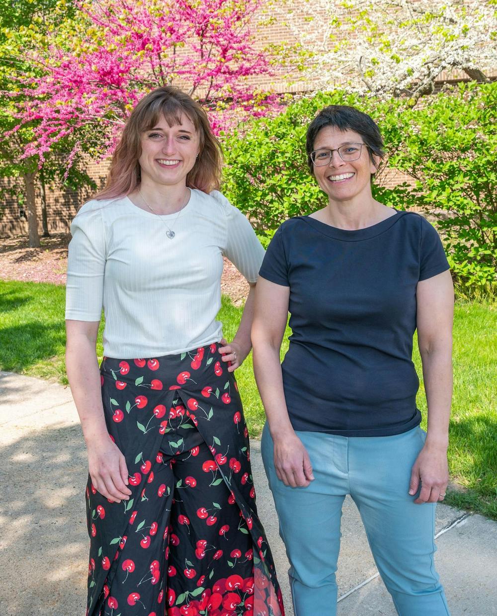 <p>Professor Courtney Hollender (right) and graduate research assistant<strong>&nbsp;</strong>Charity Goeckeritz (left). Photo courtesy of MSU University Communications multimedia specialist Derrick Turner.</p>