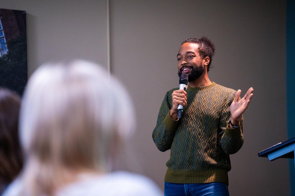 <p>Writer and MSU alumnus Patrick Harris discusses the foundations of his book, “The First Five: A Love Letter to Teachers” during a lecture at Erickson Hall on March 19, 2024.</p>