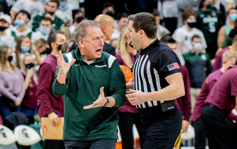<p>Michigan State Head Coach Tom Izzo argues with a ref during the Spartans&#x27; 71-69 win against Minnesota on Jan. 12, 2022.</p>