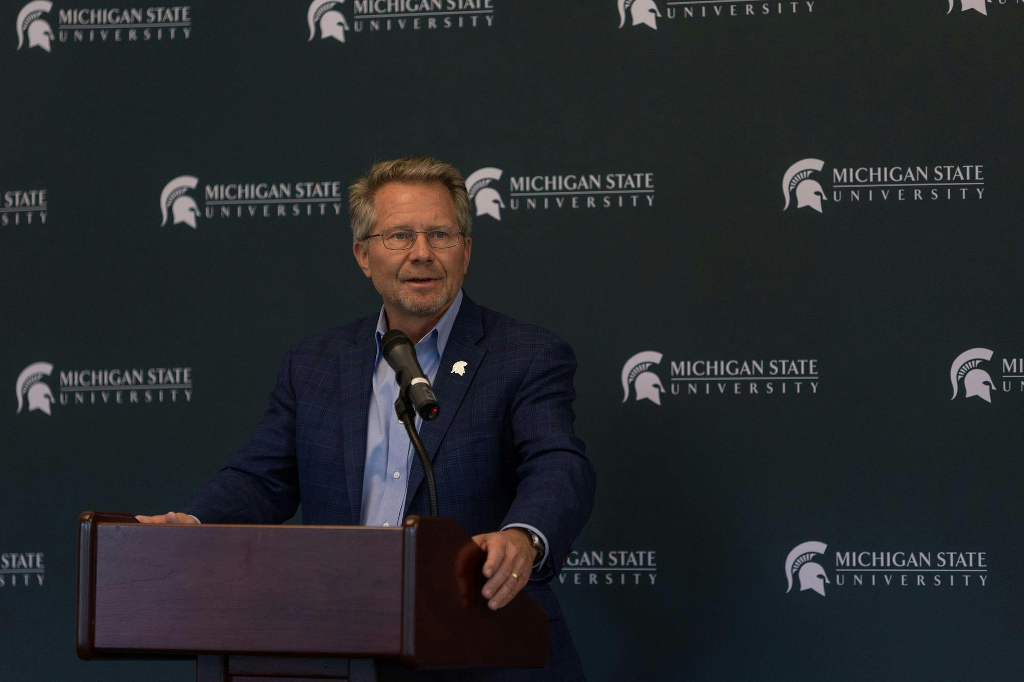 <p>Michigan State President Kevin Guskiewicz talks during the MSU news conference regarding the campuswide power outages at the Henry Center for Executive Development in East Lansing, Mich., on Sept. 21, 2026.</p>