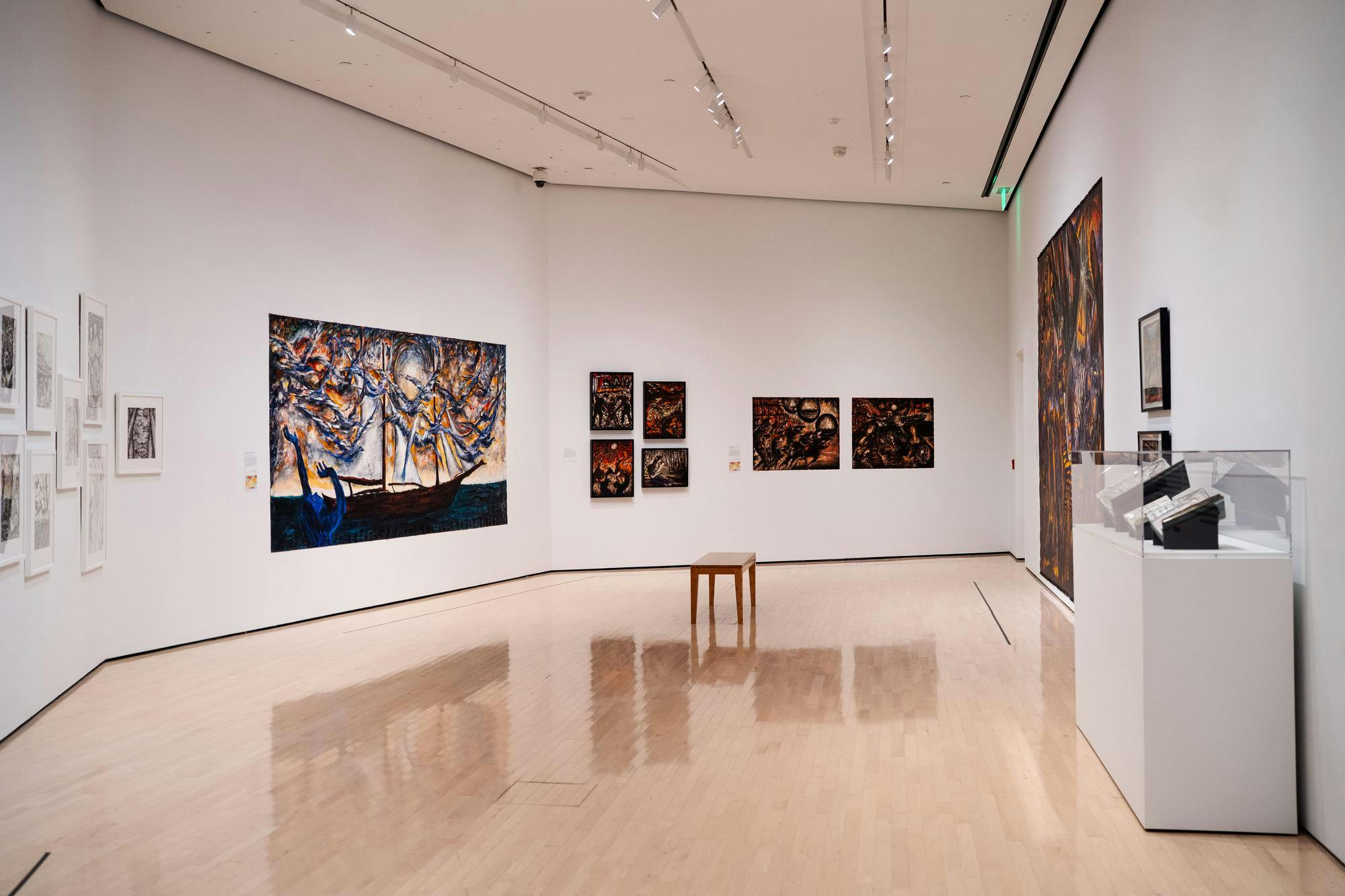 040225-mk-echosofwarelibroad-02