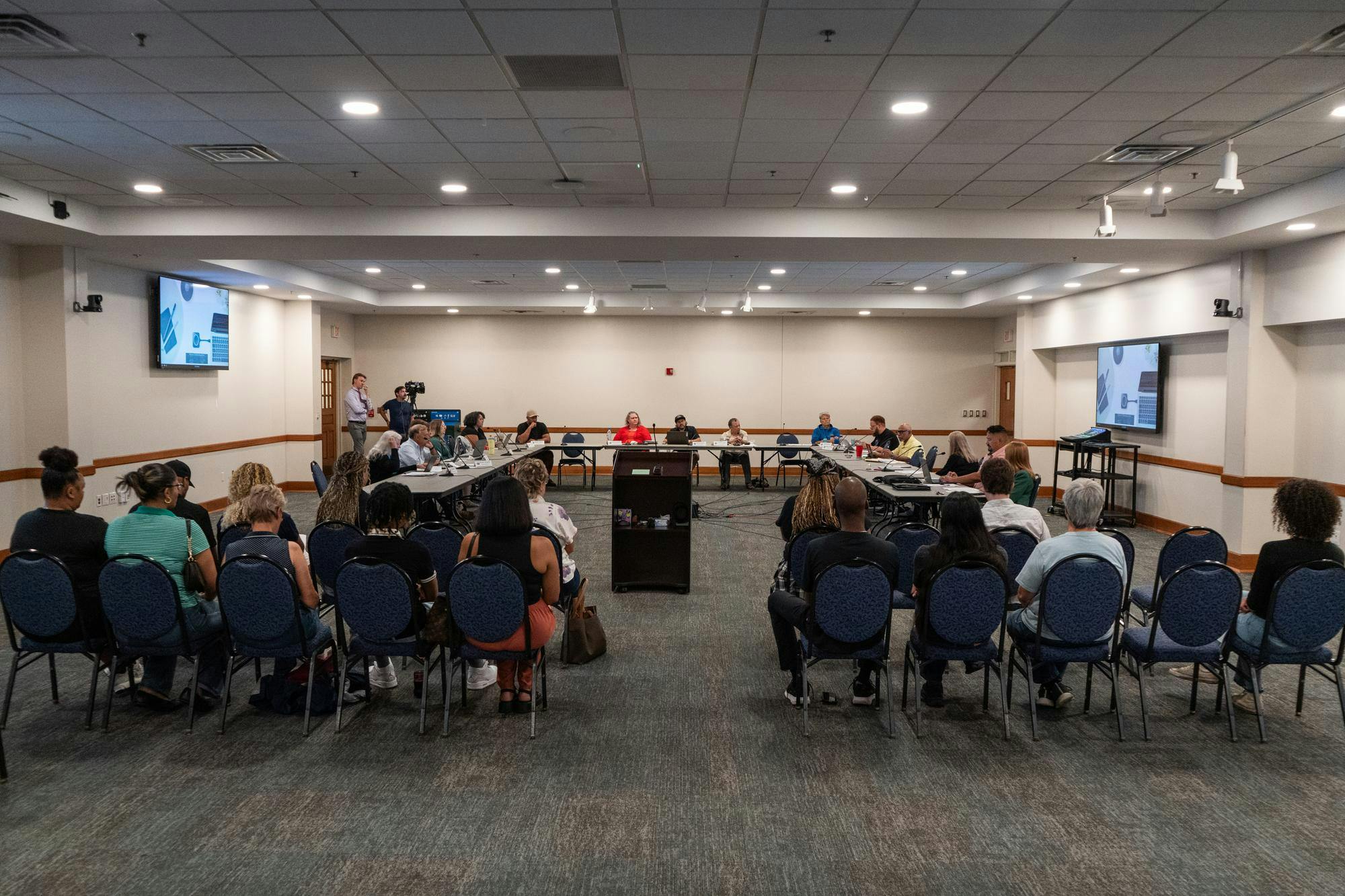 <p>Community members gather for an East Lansing Independent Police Oversight Commission (ELIPOC) meeting at the Hannah Community Center in East Lansing, Mich., on Aug. 5, 2026.</p>