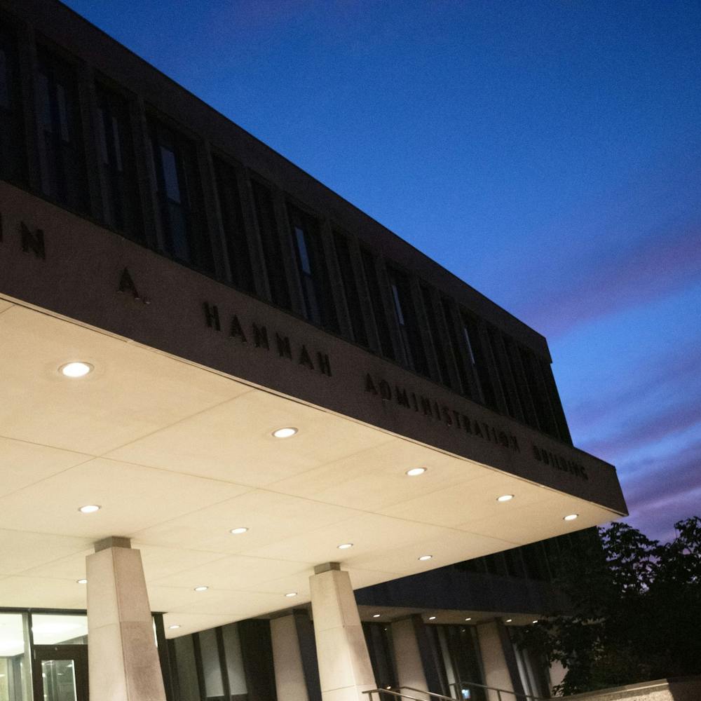 Msu Board Of Trustees Approves 2021 2022 Budget With Tuition Room And Board Increases The State News Msu Move In Day 2022