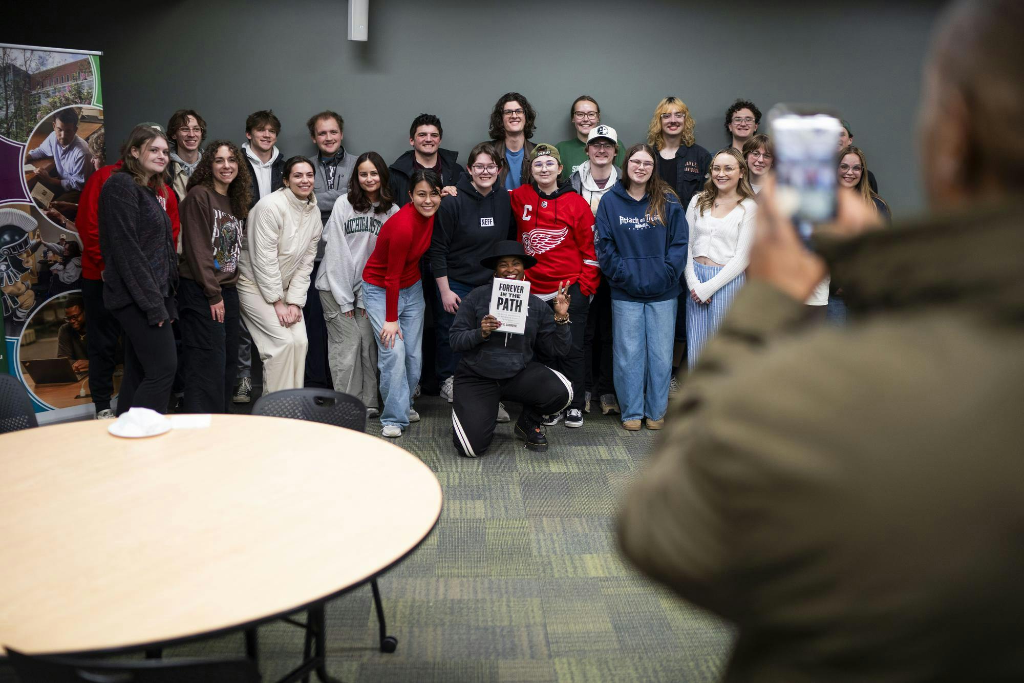 dagbovie-book022425-des-07