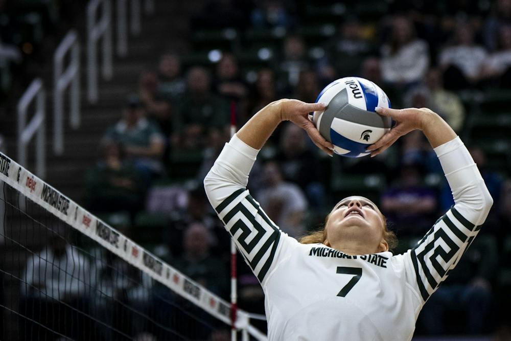 Michigan State sophomore setter Malayah Long (7) sets the ball during a match at the Breslin Center in East Lansing, Mich., on Friday, Sept. 2026.