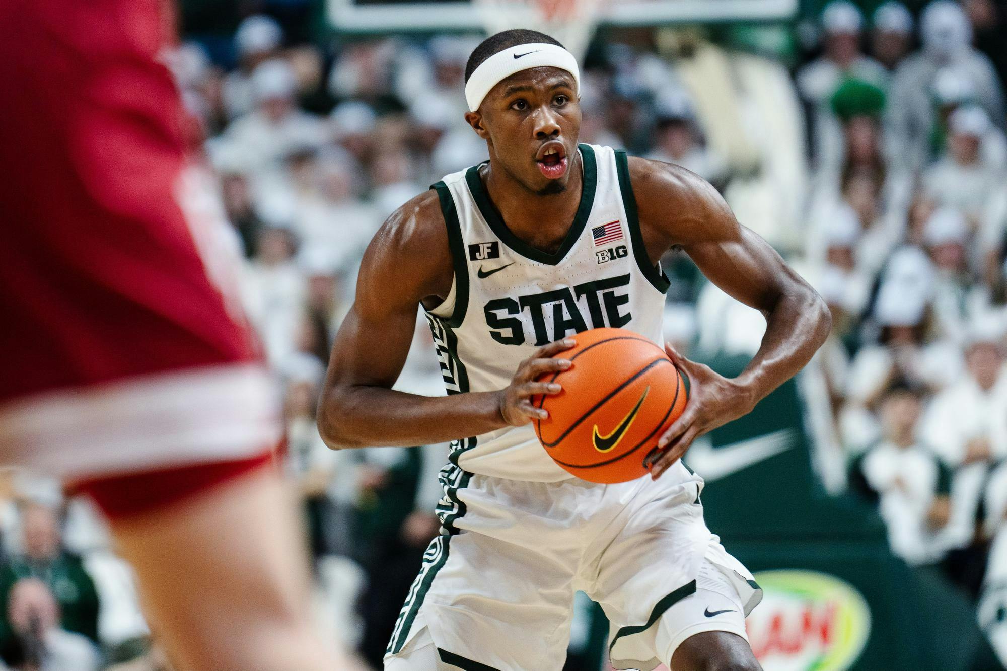 021125-bs-illinoisbasketball-02