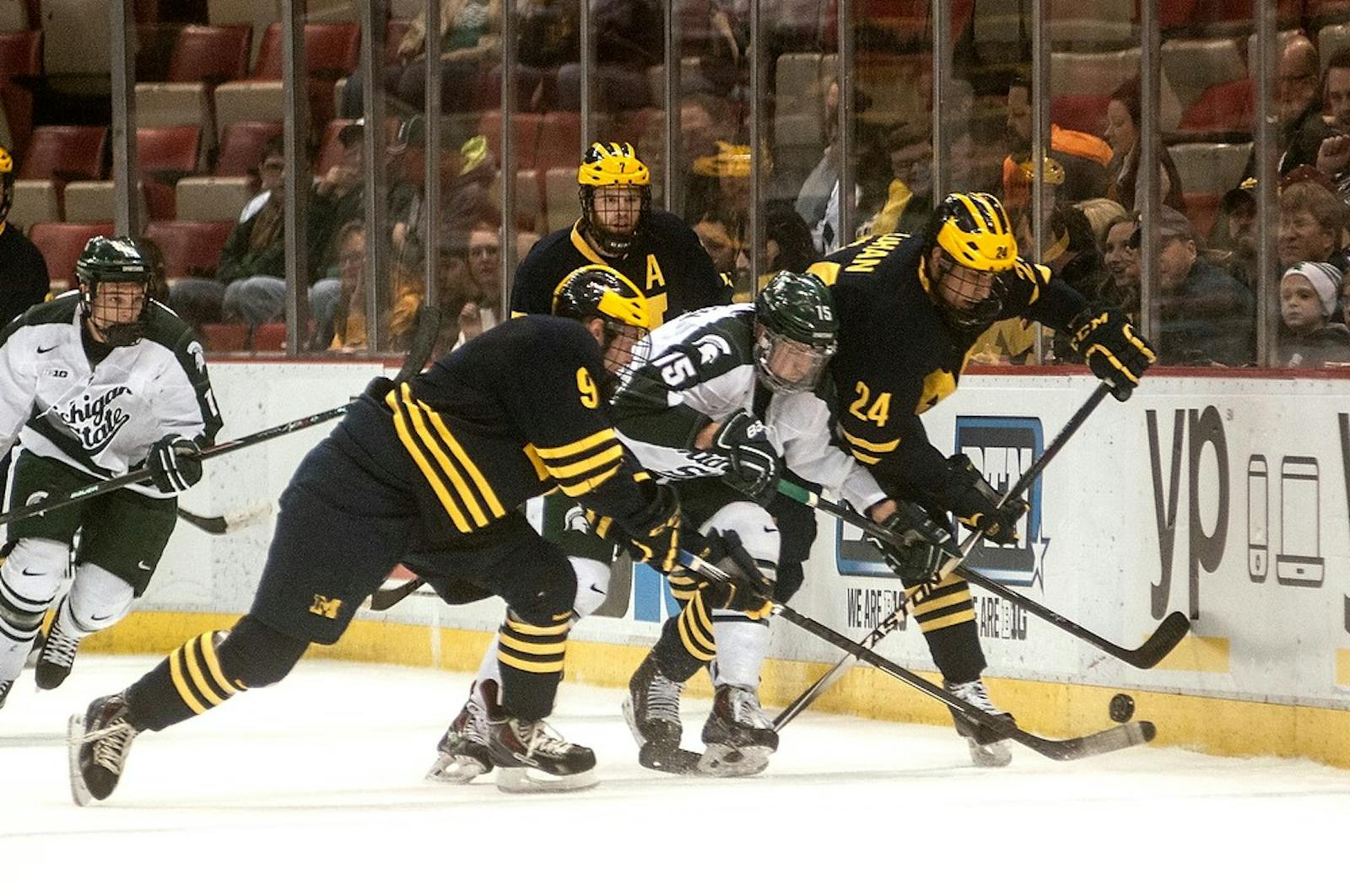No. 1 Michigan hockey resilient in wins over Minnesota Duluth and