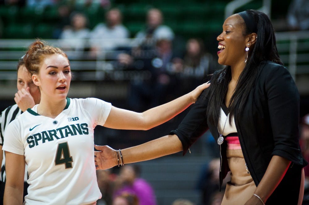 jtf_fea_womens_basketball_vs_indiana_08_020217