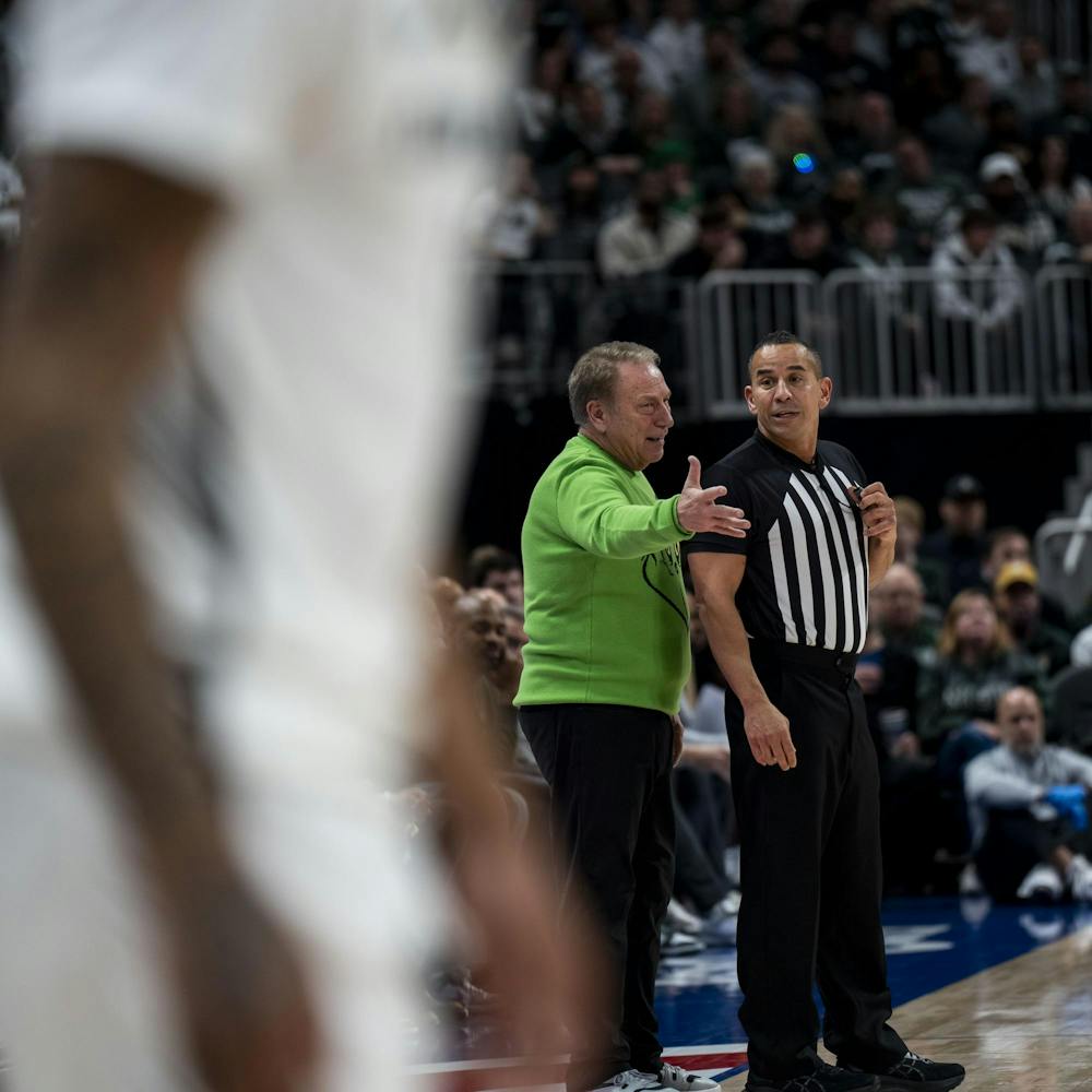 <p>Michigan State men’s basketball head coach Tom Izzo talks to a referee during the game at Little Caesars Arena on Dec. 17, 2024. The Spartans defeated the Golden Grizzlies 77-58.</p>