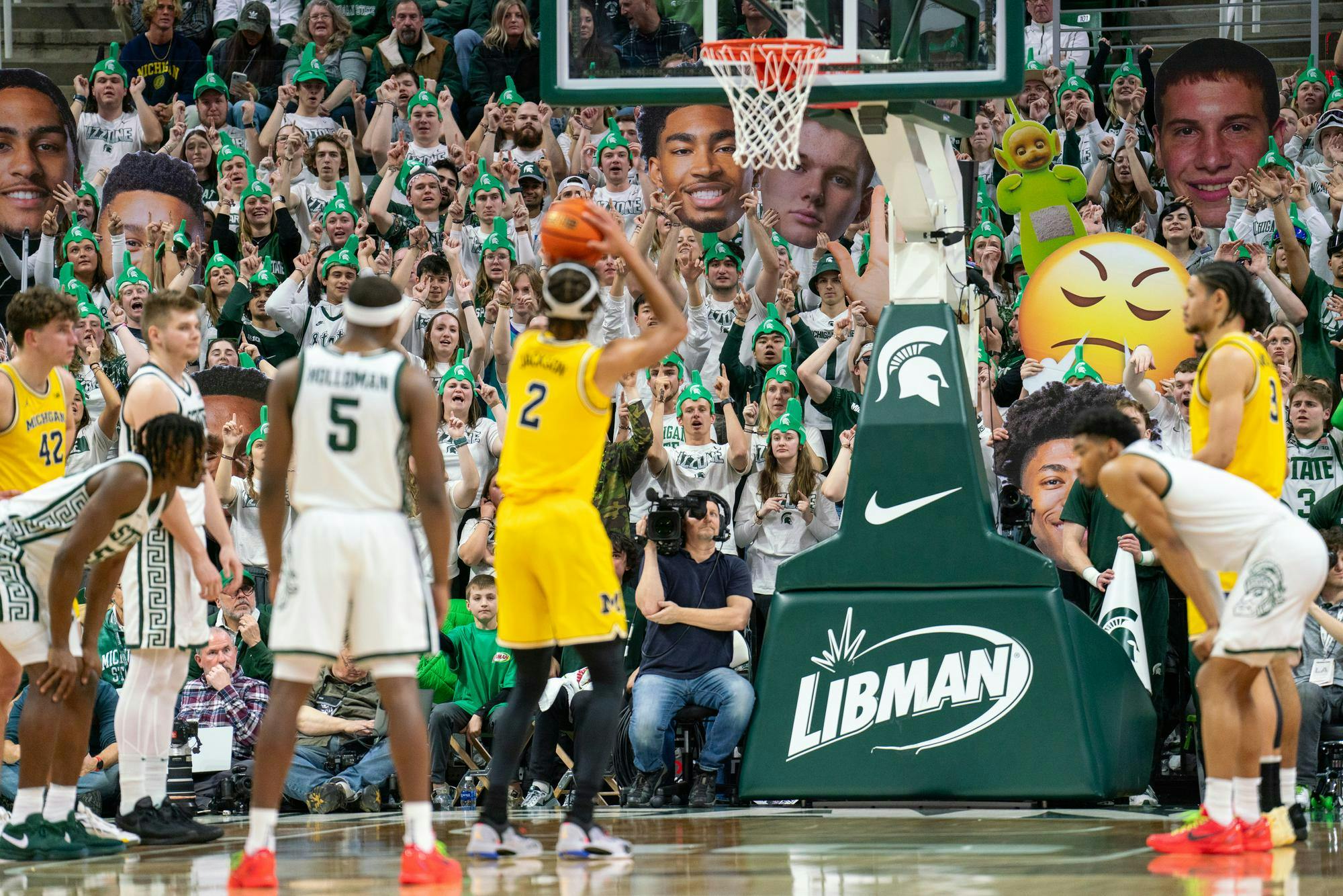 MSU Men's Basketball Defeats Rival Michigan 81-62, Securing Izzo's ...