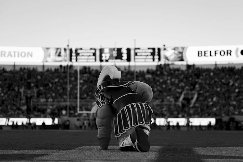 <p>Sparty kneels on the sideline during Michigan State’s game against Nebraska at Spartan Stadium in East Lansing, Mich., on Saturday, Sept. 26, 2026.</p>