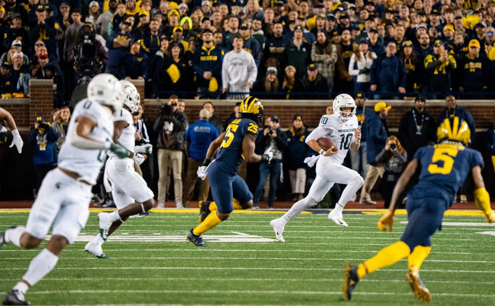 <p>Michigan State quarterback Payton Thorne (10) runs the ball down the field during the Spartans&#x27; loss on Oct. 29, 2022.</p>