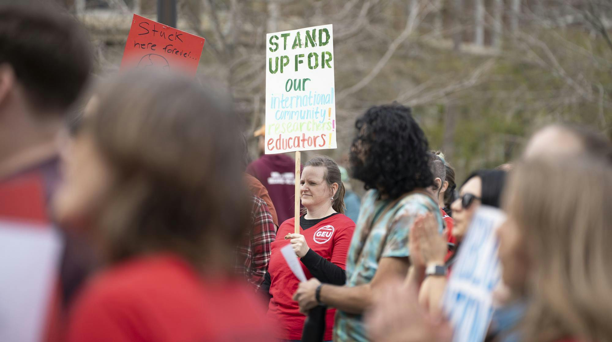 facultyprotest041725-des-08