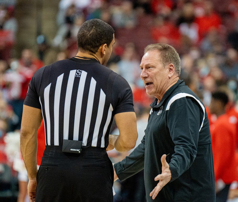 <p>Michigan State head coach Tom Izzo argues with a referee during the Spartans 80-69 loss to the Buckeyes on Mar. 3, 2022.</p>