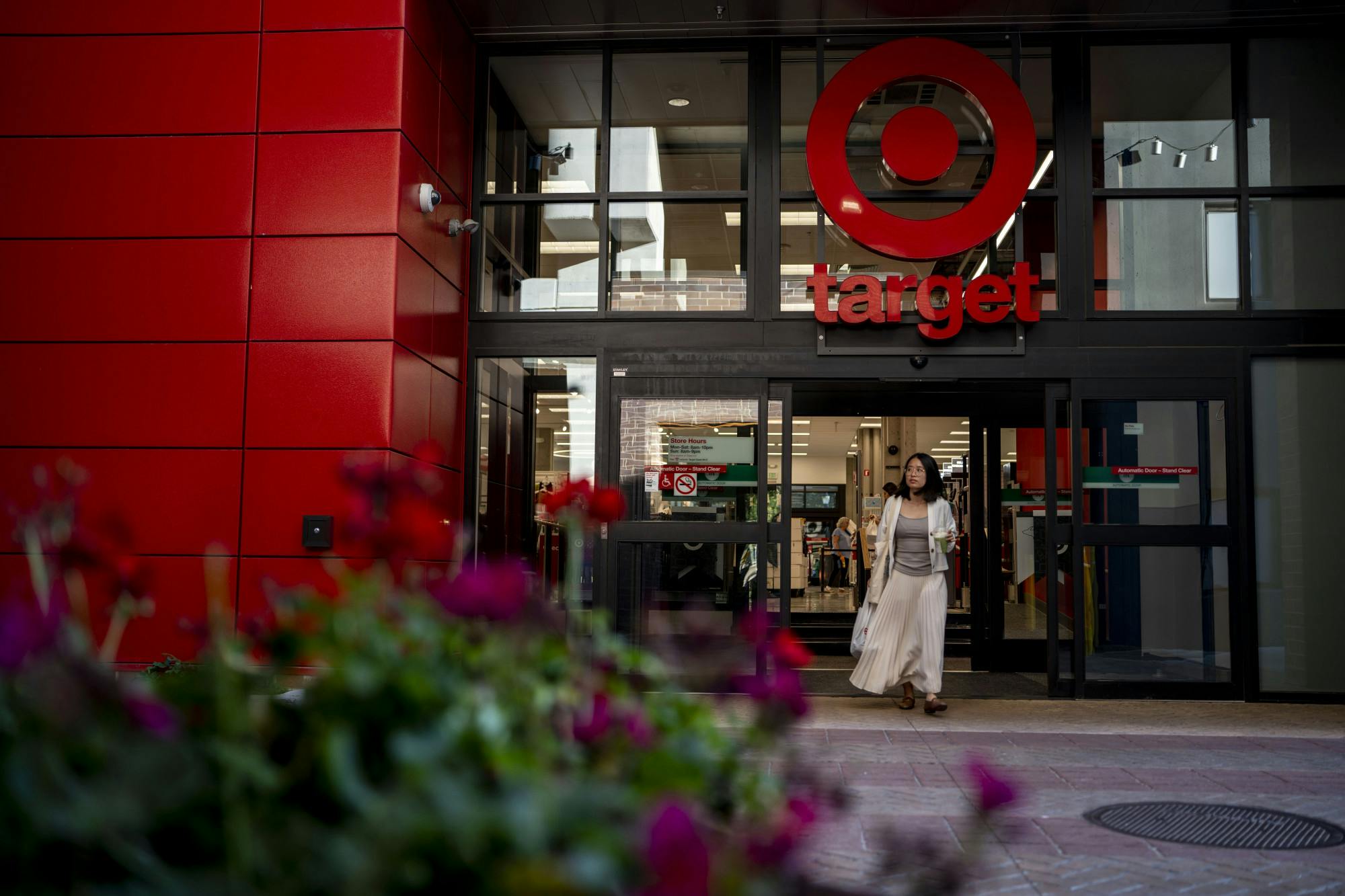 Students and the members of the community walk around downtown East Lansing outside of Target on Sept. 7, 2022. Fall marks the start of East Lansing businesses seeing more foot-traffic as students return from summer break.