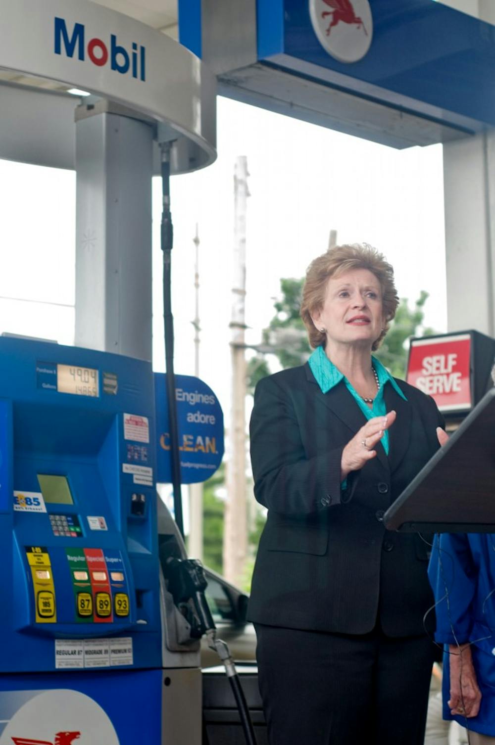 	<p>U.S. Senator Debbie Stabenow held a press  Mo Hnatiuk/The State NewsU.S. Sen. Debbie Stabenow holds a press conference on Friday at the H&amp;H Mobil gas station located at 1500 Haslett Road in East Lansing. During the conference Sen. Stabenow called for an end to taxpayer subsidies for oil companies and discussed measures to combat rising gas prices.</p>