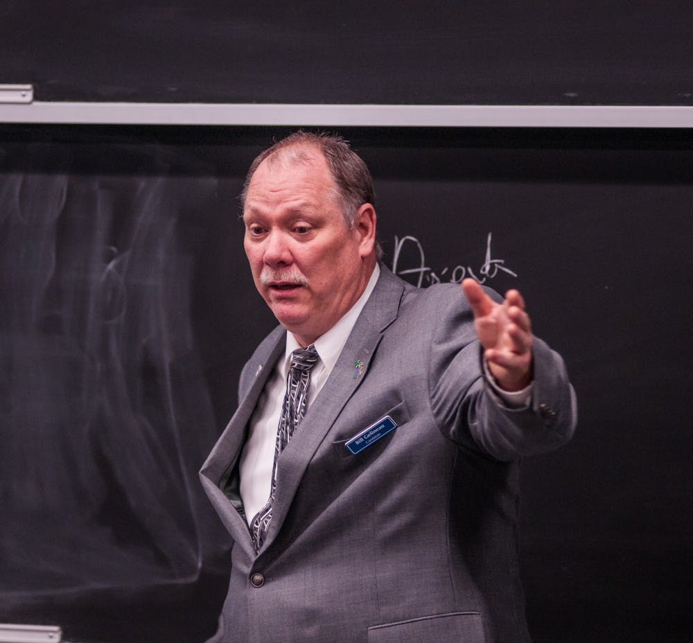 <p>Libertarian gubernatorial candidate Bill Gelineau speaks to the crowd during a speech on Sept. 26, 2018 at Wells Hall.</p>