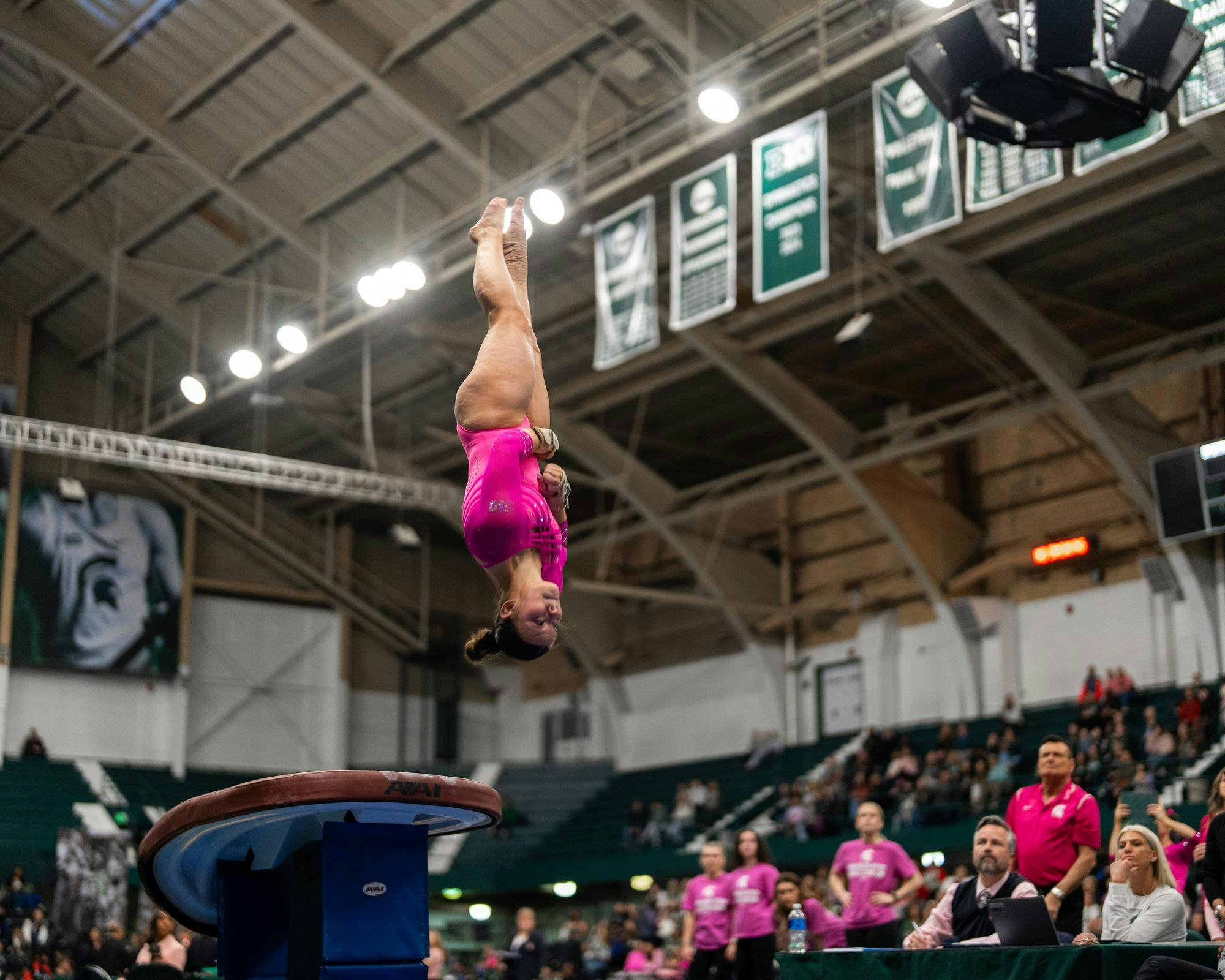 Michigan State gymnastics beats Ohio State, 197.300-196.850