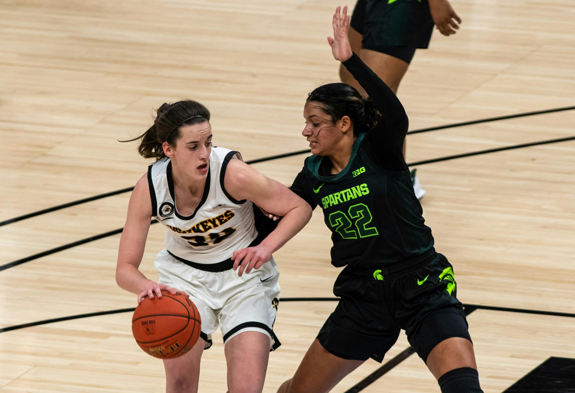 Joiner blocks an Iowa player's view during the first quarter of the game. The Spartans fell to the Hawkeyes, 87-72, in the semifinals of the Big Ten Tournament on Mar. 12, 2021. 