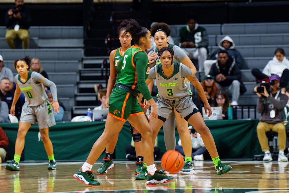 <p>Junior guard Gabby Elliott (3) plays defense during a matchup against Florida A&amp;M, held at the Breslin Center on Nov. 17, 2022. The Spartans defeated the Rattlers 109-44.</p>