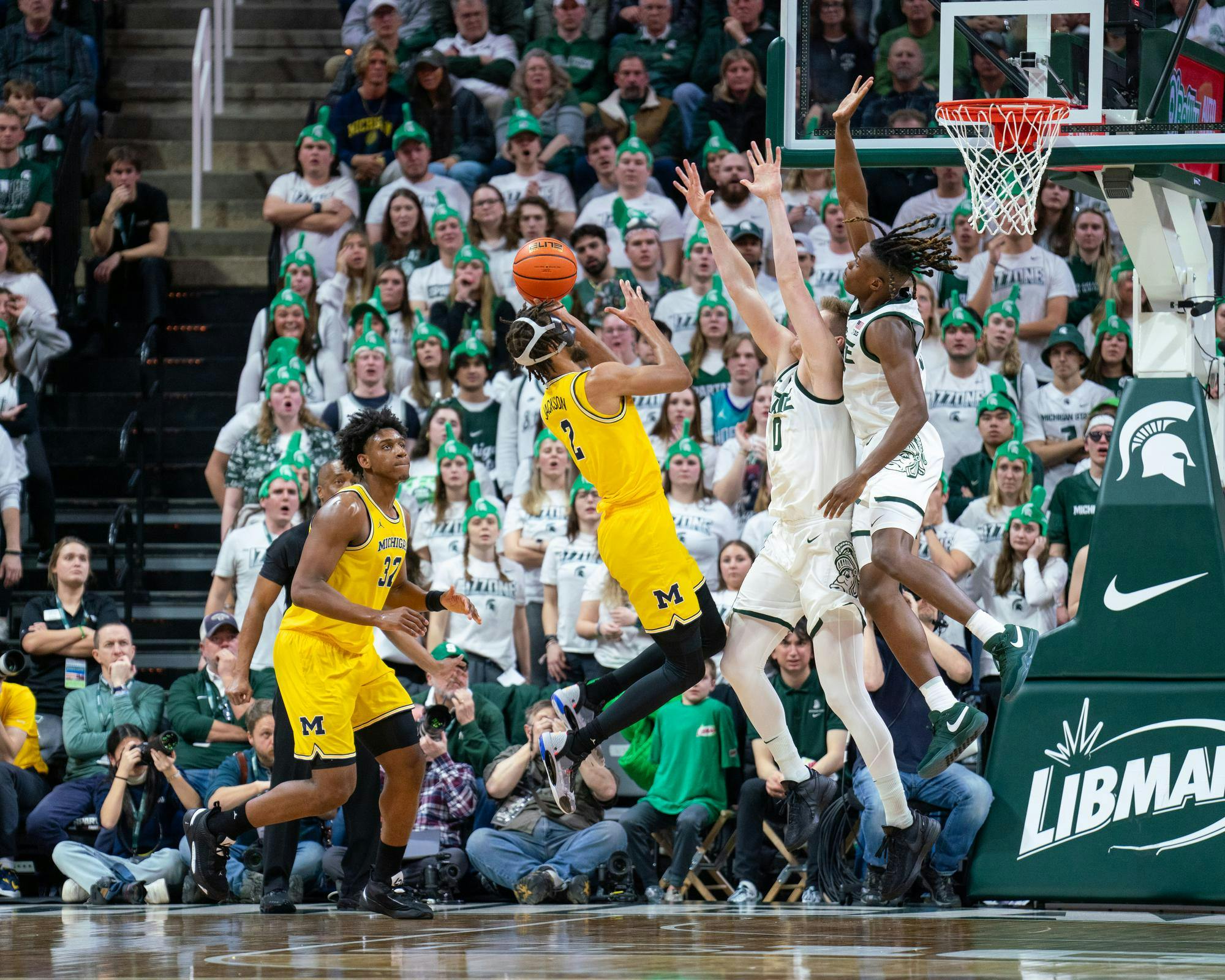 MSU Men's Basketball Defeats Rival Michigan 81-62, Securing Izzo's ...