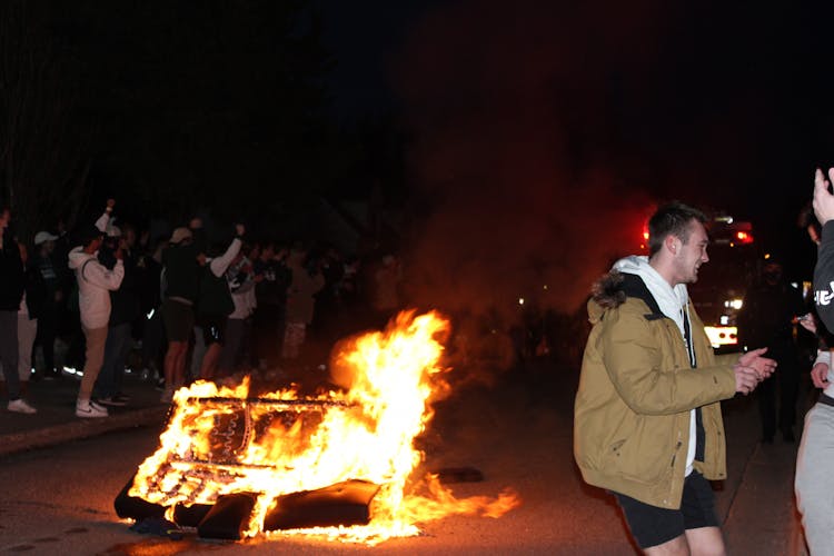Couch Burning in Cedar Village The State News