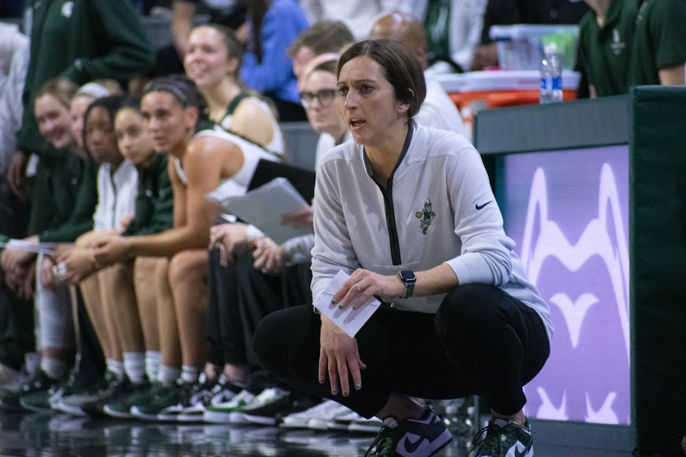 Michigan State University women’s basketball head coach Robyn Fralick calls out to the team during a game against Nebraska at the Breslin Center on Dec. 9, 2023. The Spartans lost to the Cornhuskers 74-80. 