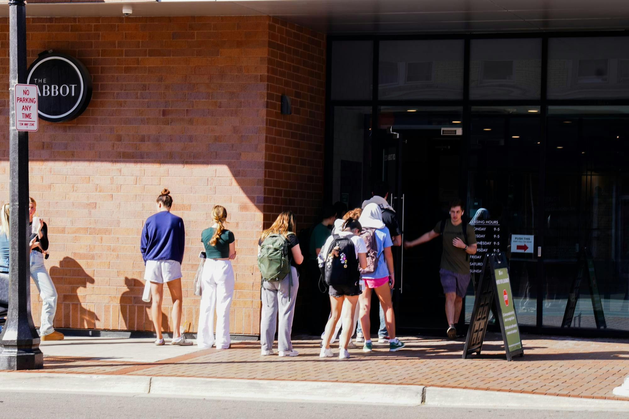 <p>Students wait in line at The Abbot on Oct. 2, 2023.</p>