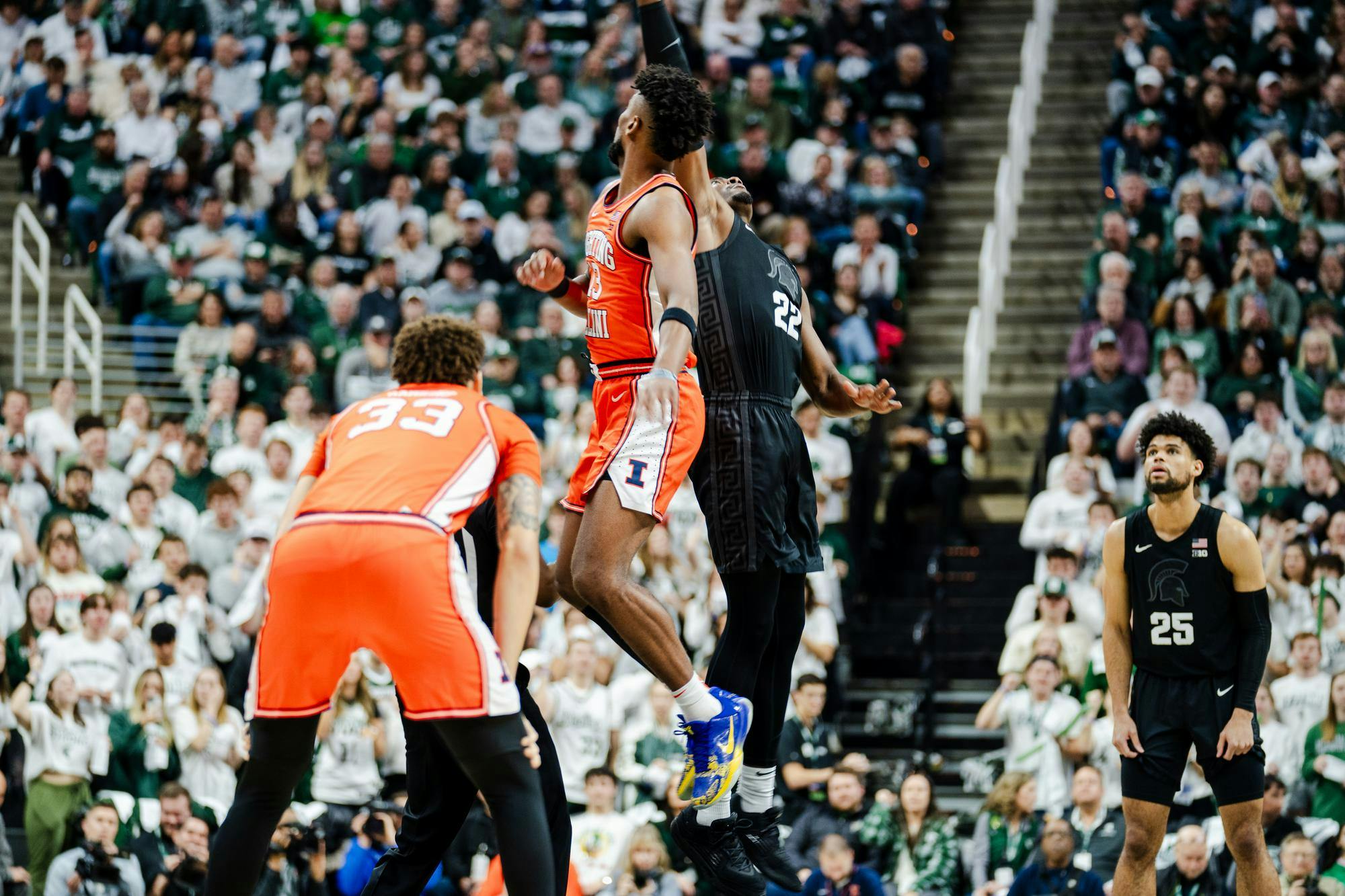 MSU Men's Basketball Dominates Illini In A Thrilling Match At The ...