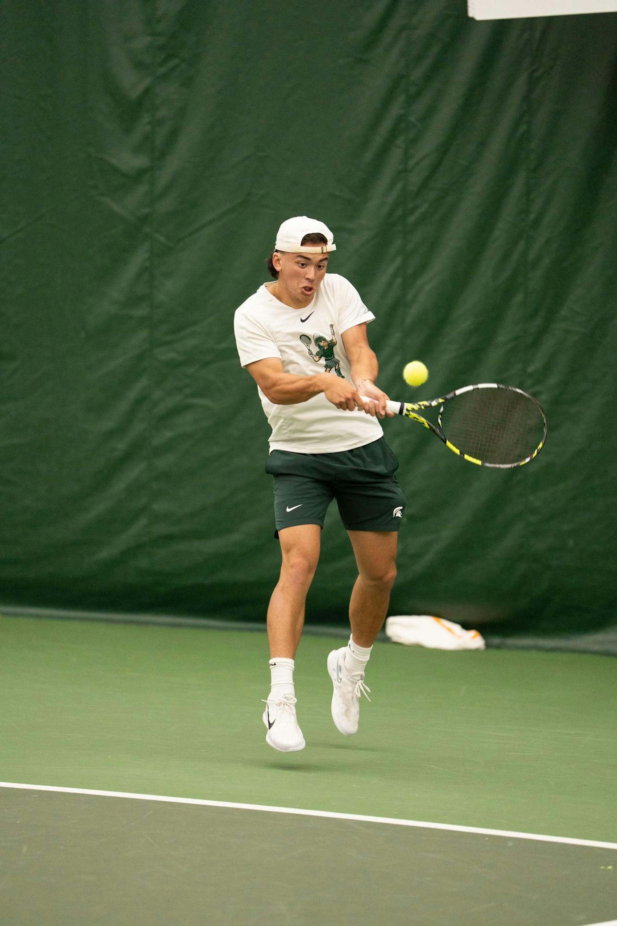 dk_menstennis_northwestern_042323_15.jpg