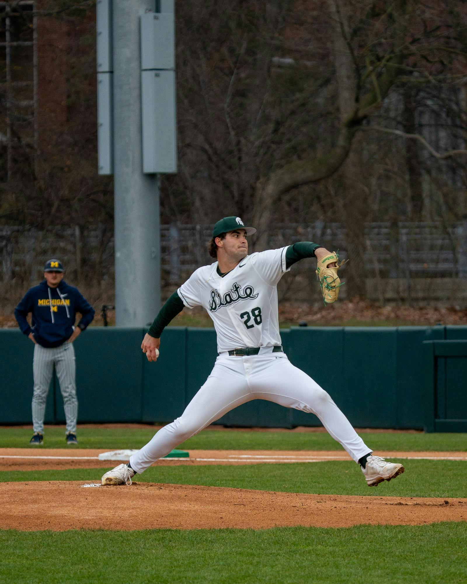 Michigan State baseball falls to Michigan at home, 4-2