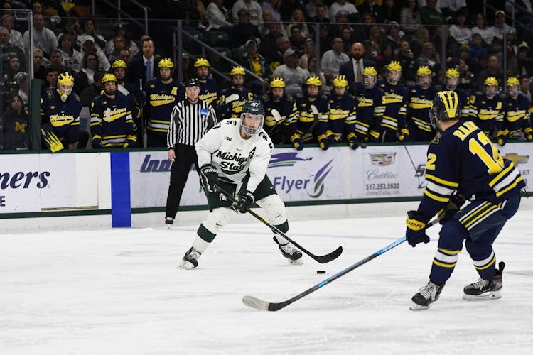 1st half of MSU hockey schedule released - The State News