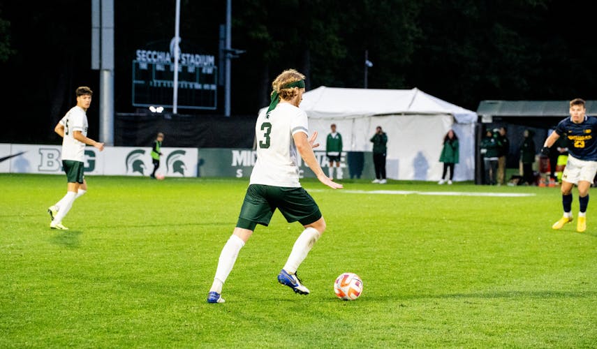 Michigan State Men S Soccer Downs Michigan 2 0 The State News