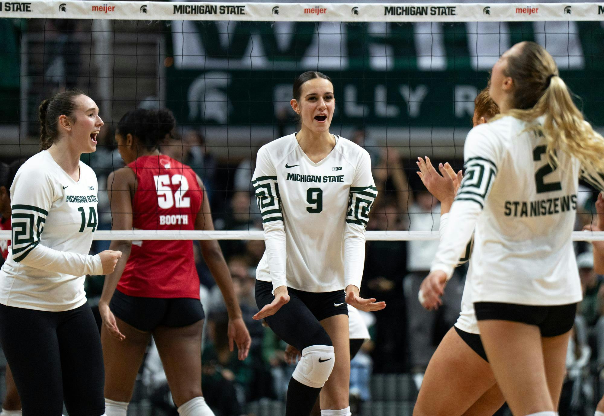 20251114-vb-vs-wisconsin-cs-8