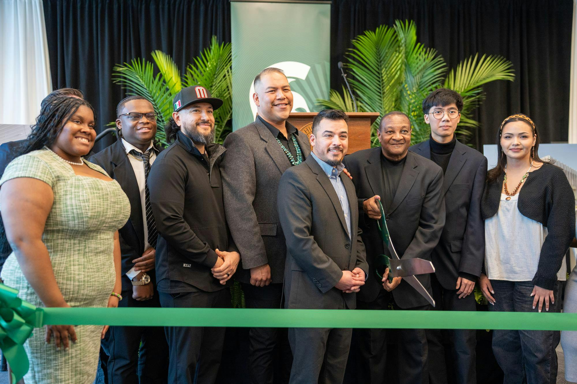 mccribboncut-02072025-zd-4