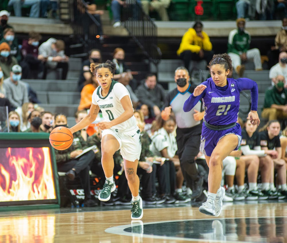 <p>Freshman guard DeeDee Hagemann brings the ball up the court during Michigan State&#x27;s victory over the Niagara Purple Eagles on Nov. 14, 2021.</p>