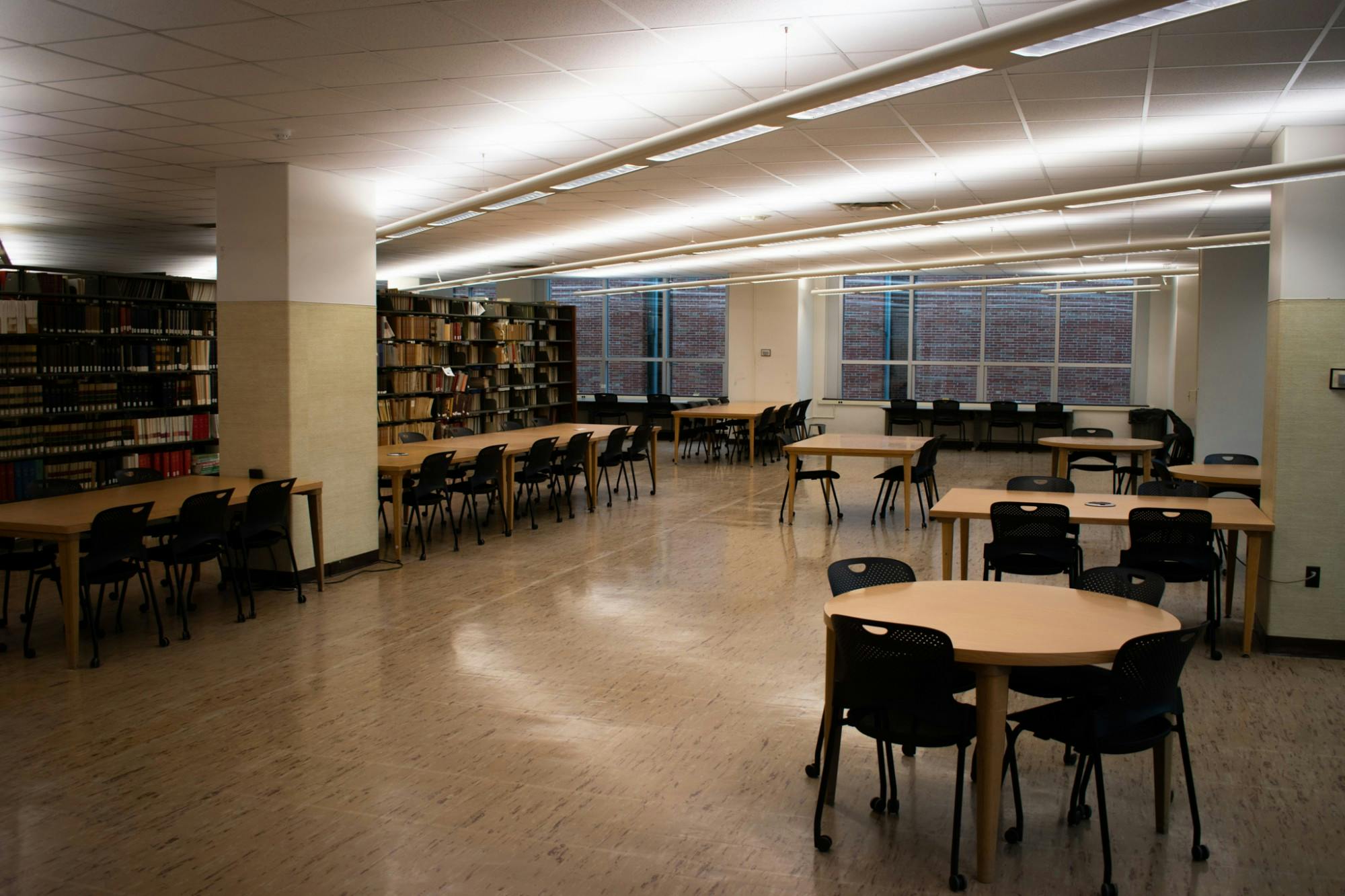 <p>The third floor of the MSU Library is clear of people after MSU halted in-person classes due to the coronavirus on March 11, 2020.</p>