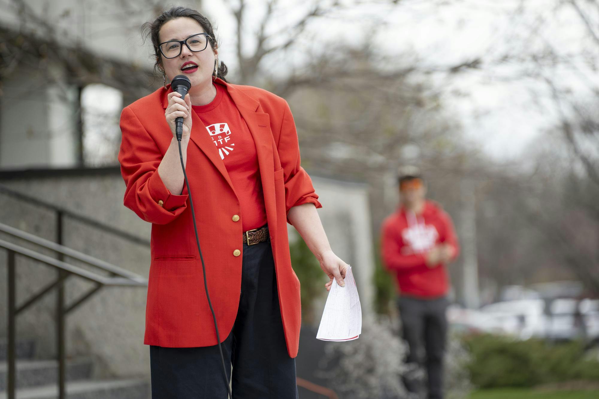 facultyprotest041725-des-09