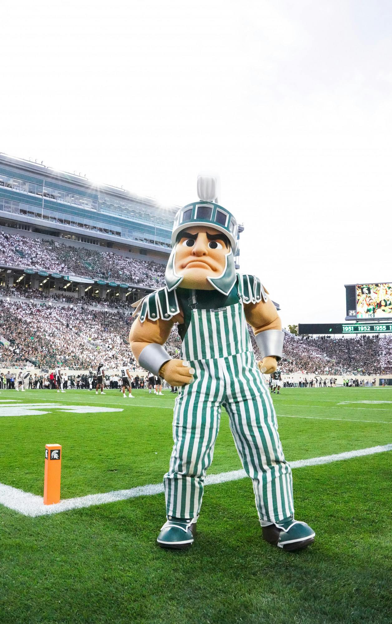 Sparty fires up the crowd at game against Western Michigan at Spartan Stadium on Sept. 2, 2022. The Spartans beat the Broncos with a score of 35-13. 